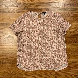 Ann Taylor Petite Short Sleeved Patterned Top - Size LP
